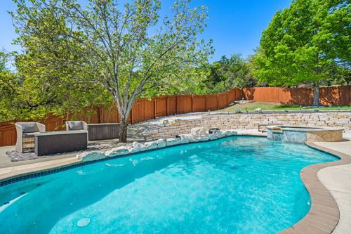 12017 Portobella Dr, Austin, TX, 78732-2033 | Card Image