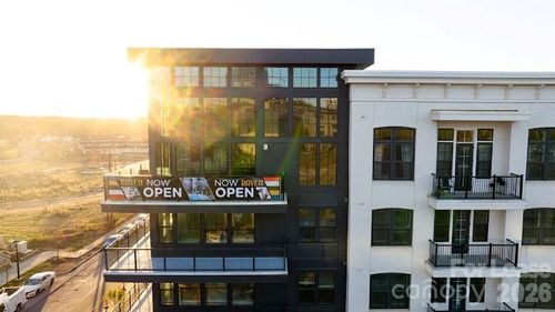 b1-536 W Tremont Ave, Charlotte, NC, 28203-6946 | Card Image