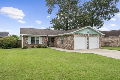 110 Evergreen Magnolia Ave, Goose Creek, SC, 29445-3642 | Card Image