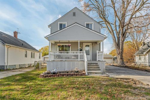 22761 Melrose Ave, Eastpointe, MI, 48021-1751 | Card Image