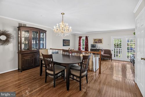 12517 Manchester Way, WOODBRIDGE, VA, 22192-6311 | Card Image