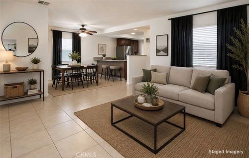 13100 Foothill Blvd, Sylmar, CA, 91342-4942 | Card Image