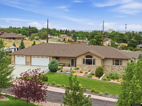 4820 S Valley Rd, Casper, WY, 82604-5152 | Card Image