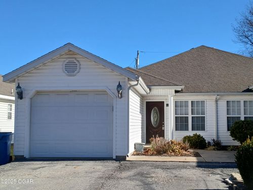 3211 Finley Avenue, Joplin, MO, 64804 | Card Image