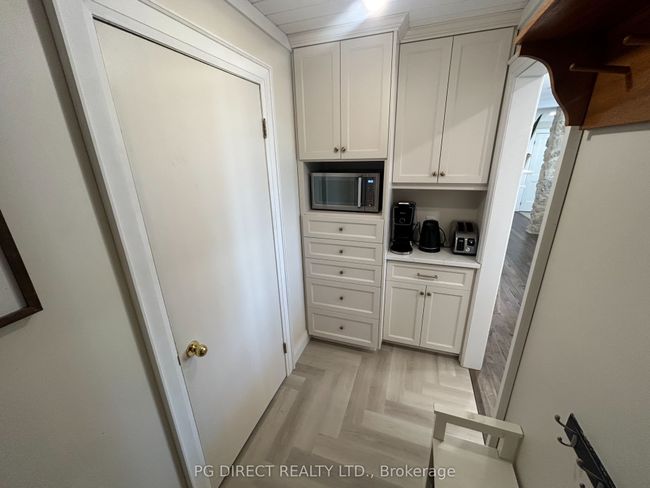7799 Eighth Line, House other with 4 bedrooms, 2 bathrooms and 6 parking in Drayton ON | Image 7