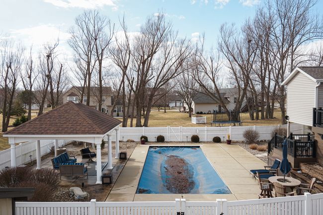 104 S Spencer St, House other with 4 bedrooms, 5 bathrooms and 4 parking in Lexington IL | Image 68