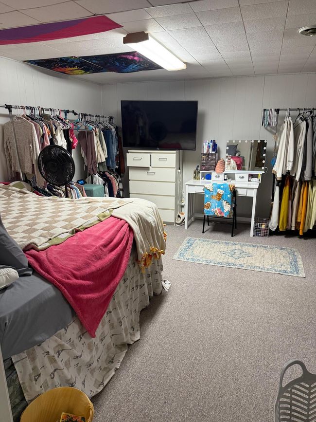 5th non-conforming bedroom basement | Image 33