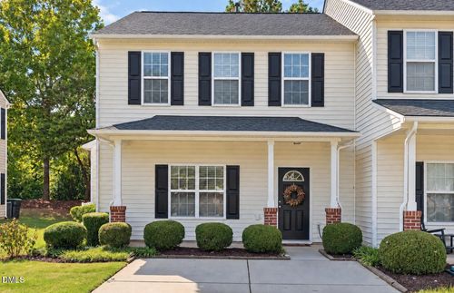 204 Cline Falls Dr, Holly Springs, NC, 27540-6950 | Card Image