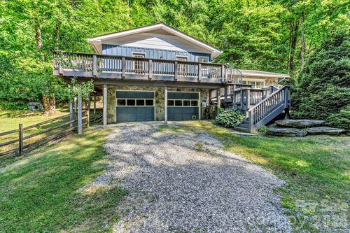 125 Hondah Blvd, Brevard, NC, 28712-8765 | Card Image