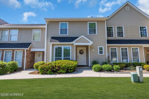 320-320 Harvard Pl, Morganville, NJ, 07751-1730 | Card Image