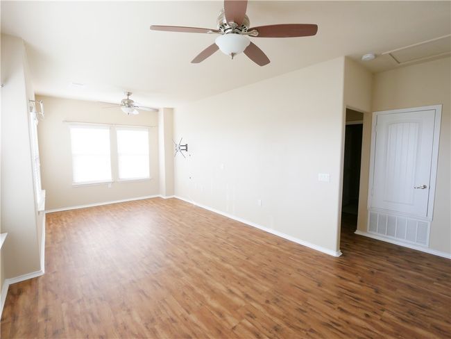 10020 Pinnacle Crest Loop, House other with 3 bedrooms, 3 bathrooms and 4 parking in Austin TX | Image 20