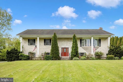 18621 Breathedsville Rd, BOONSBORO, MD, 21713-1902 | Card Image
