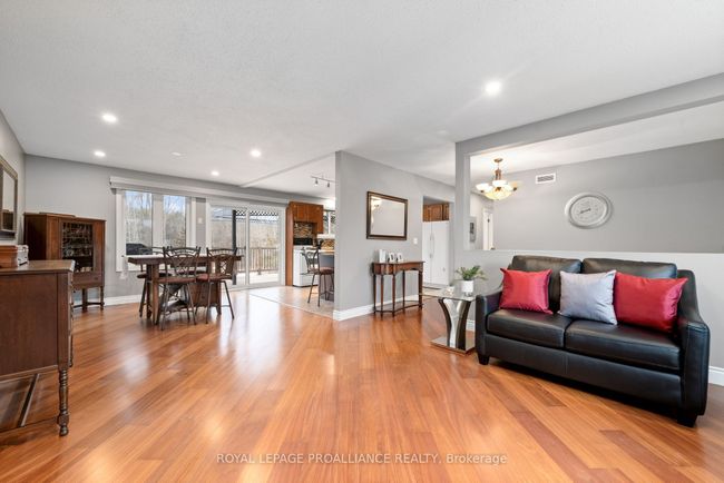 51 Latta Dr, House other with 3 bedrooms, 2 bathrooms and 8 parking in Plainfield ON | Image 8