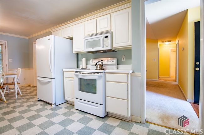 165 Spring Lake Dr, House other with 3 bedrooms, 2 bathrooms and 2 parking in Athens GA | Image 12
