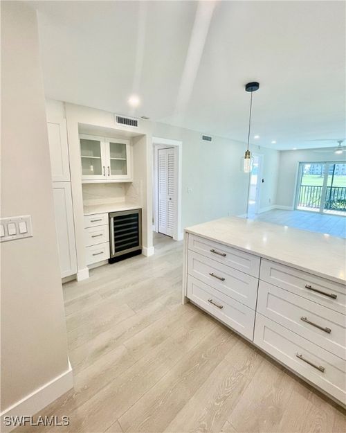 apt-108-9 High Point Cir N, NAPLES, FL, 34103-8334 | Card Image