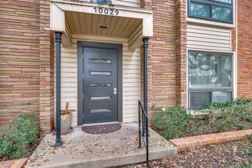 212-10029 Regal Park Ln, Dallas, TX, 75230-5546 | Card Image