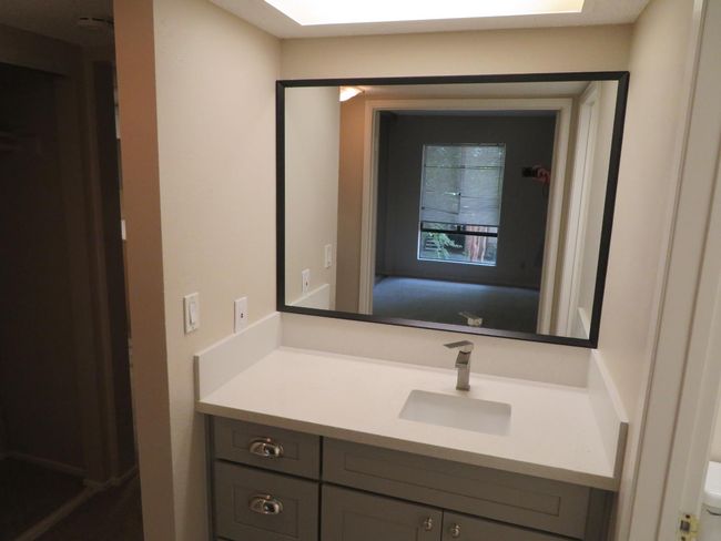 APT-272 - 2426 Larkspur Ln, Condo with 1 bedrooms, 1 bathrooms and null parking in Sacramento CA | Image 11
