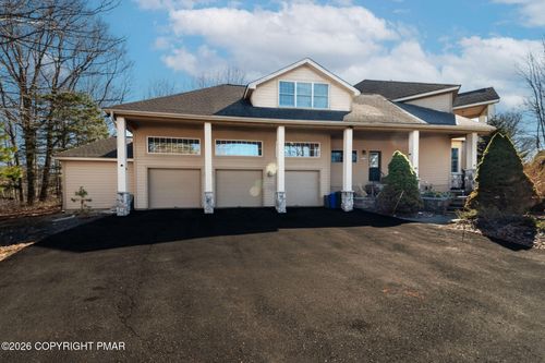 726 Pinecrest Dr, Pocono Pines, PA, 18350 | Card Image