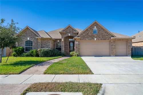 420 Gulfton Dr, Portland, TX, 78374-4139 | Card Image