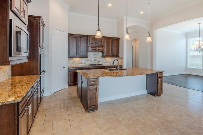 9319 Taylor Cliff Ln, House other with 5 bedrooms, 4 bathrooms and 2 parking in Cypress TX | Image 8