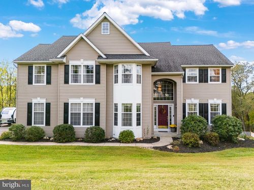 16 Angelica Dr, AVONDALE, PA, 19311-1325 | Card Image