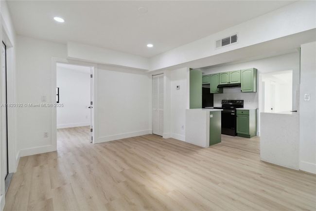 4730 Ne 15 Th Ave, House other with 2 bedrooms, 2 bathrooms and null parking in Pompano Beach FL | Image 6