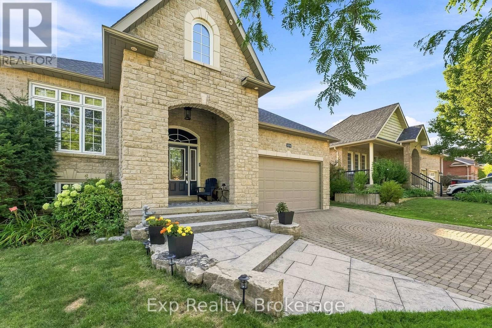 Residential in Cobourg 4
