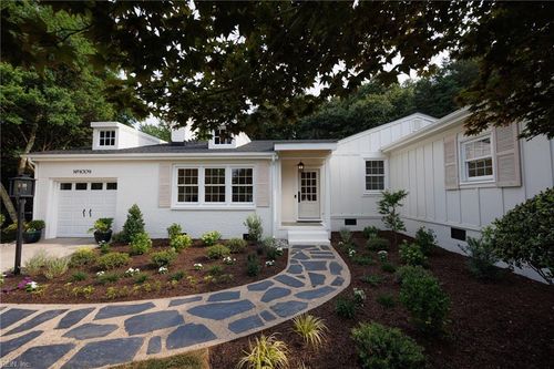 1009 Abingdon Rd, Virginia Beach, VA, 23451-3703 | Card Image