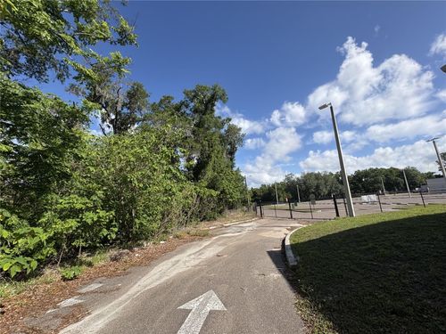 14527 13th Street, DADE CITY, FL, 33523 | Card Image