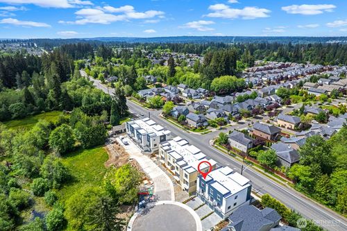 b6-17116 35th Dr Se, Bothell, WA, 98012 | Card Image