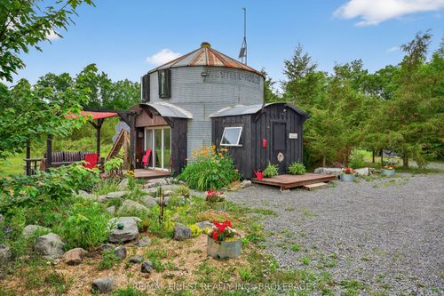 922 Lime Lake Rd, Roblin, ON, K0K2W0 | Card Image