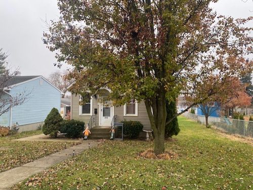 215 W 5th St, Spring Valley, IL, 61362-1317 | Card Image