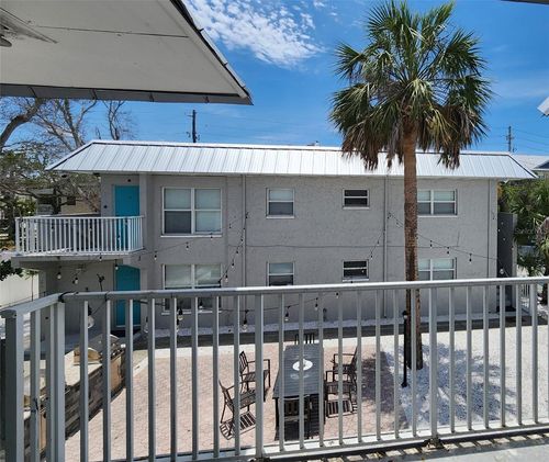 apt-2-705 1st St, Indian Rocks Beach, FL, 33785-2692 | Card Image