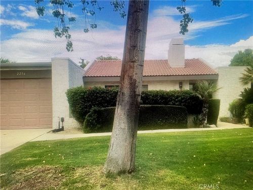2256 N Sunshine Cir, Palm Springs, CA, 92264-8243 | Card Image