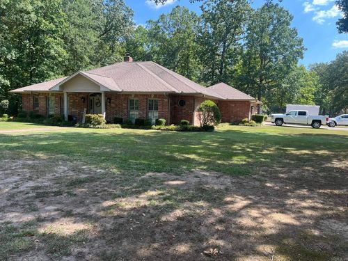 8518 Wildcat Dr, Pine Bluff, AR, 71603-9113 | Card Image