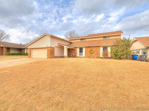 8949 E 60th Street, Tulsa, OK, 74145 | Card Image