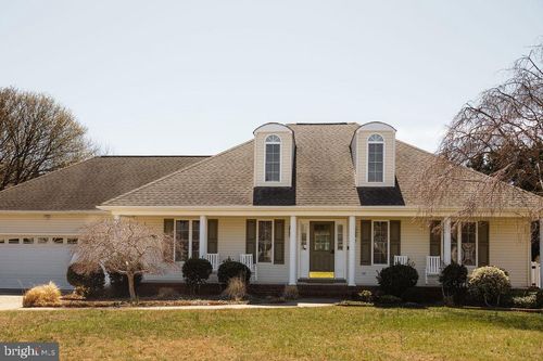 42 Deerfield Ln, REHOBOTH BEACH, DE, 19971-8618 | Card Image