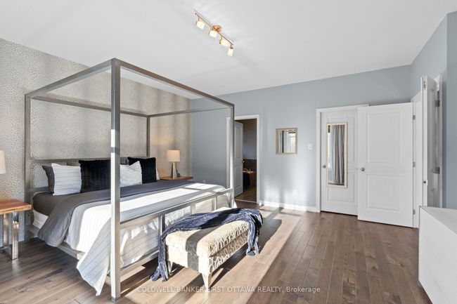 311 Blackleaf Dr, House other with 2 bedrooms, 2 bathrooms and 4 parking in Nepean ON | Image 12