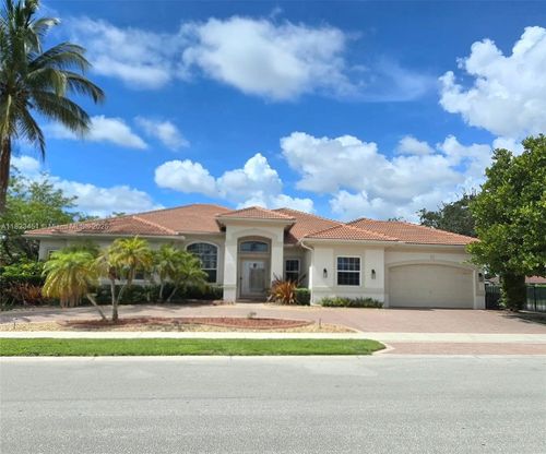 15066 Sw 39th St, Davie, FL, 33331-2766 | Card Image