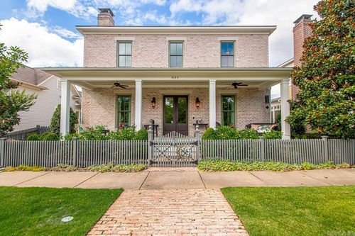 835 Burrow Ave, Conway, AR, 72032-4290 | Card Image