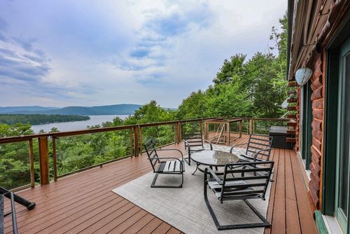 54 Chrisden Dr, Bristol, NH, 03222-5345 | Card Image