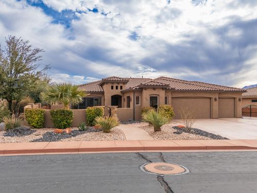 506 W Tenaya Dr, Ivins, UT, 84738-6582 | Card Image