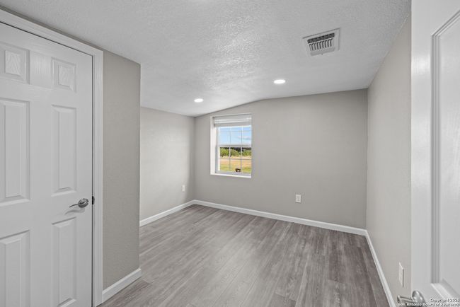 3041 Fm 3335, House other with 5 bedrooms, 3 bathrooms and null parking in Stockdale TX | Image 39