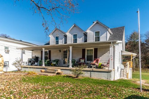 211 Mount Vernon Rd, Berea, KY, 40403-1611 | Card Image