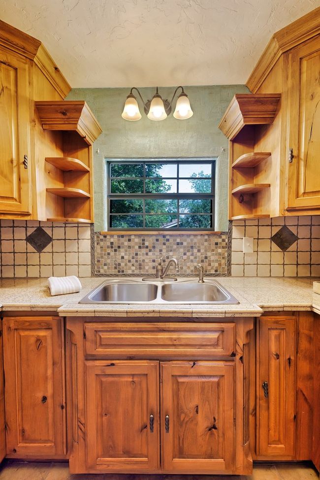805 Wheeler St, Home with 2 bedrooms, 1 bathrooms and 2 parking in Mason TX | Image 17
