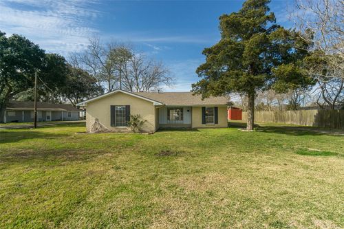 4604 S Tower Rd, Santa Fe, TX, 77517-2504 | Card Image