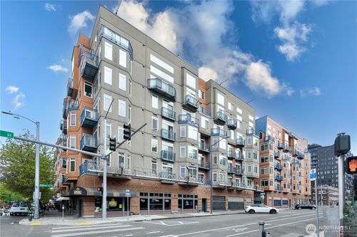 743-2415 2nd Ave, Seattle, WA, 98121-1443 | Card Image