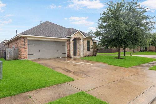 4161 Shallow Creek Loop, College Station, TX, 77845-7359 | Card Image
