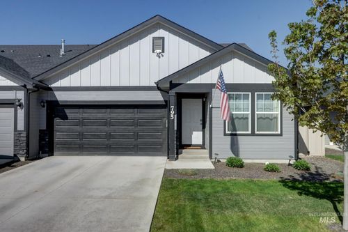 795 N Baldner Point Pl, Nampa, ID, 83651-8242 | Card Image