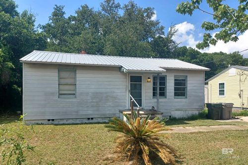 407 Chaseville St, Pensacola, FL, 32507-1316 | Card Image